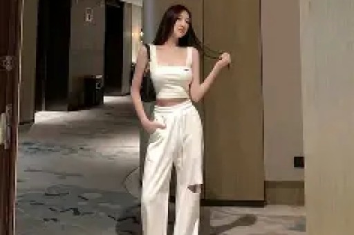 求求你们别再换脸了就像好好的一盘菜吃出苍蝇的感觉！