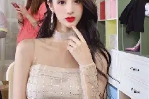 继岳云鹏后 向佐也说了娱乐圈的一些事情关晓彤也没逃过